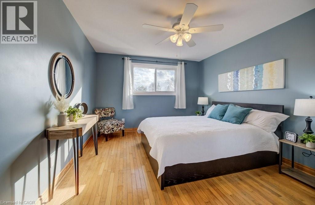 330 Daleview Place, Waterloo, Ontario  N2L 5M5 - Photo 24 - 40818316