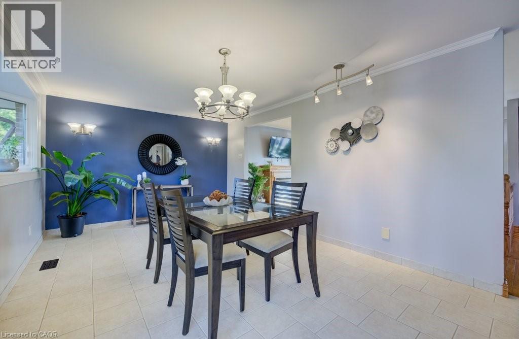 330 Daleview Place, Waterloo, Ontario  N2L 5M5 - Photo 13 - 40818316