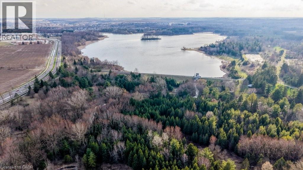 330 Daleview Place, Waterloo, Ontario  N2L 5M5 - Photo 39 - 40818316