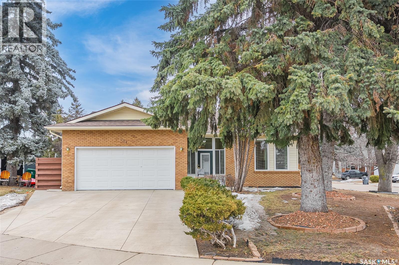 234 J.j. Thiessen Terrace, Saskatoon, Saskatchewan  S7K 5P2 - Photo 1 - SK033191