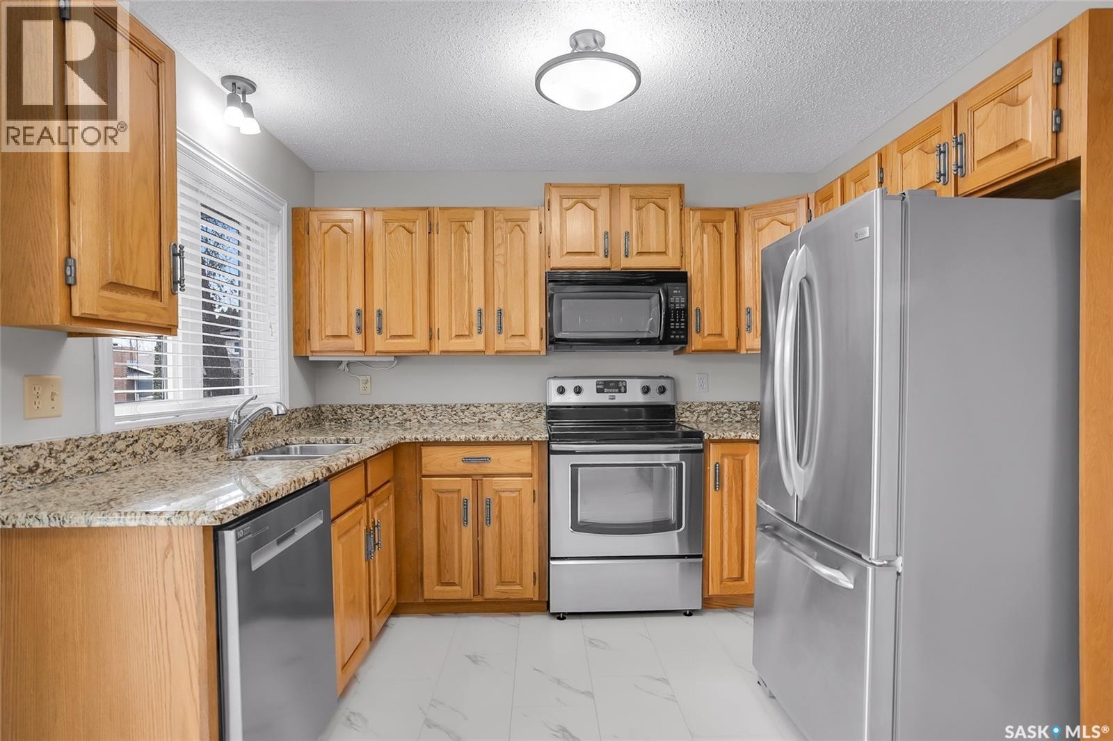 234 J.j. Thiessen Terrace, Saskatoon, Saskatchewan  S7K 5P2 - Photo 22 - SK033191