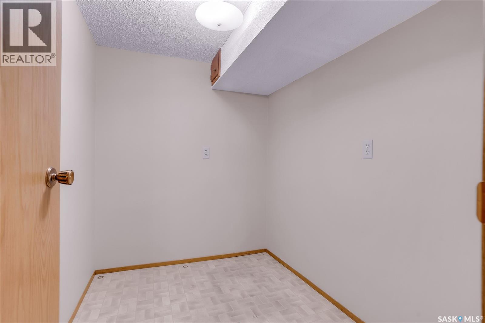 234 J.j. Thiessen Terrace, Saskatoon, Saskatchewan  S7K 5P2 - Photo 49 - SK033191