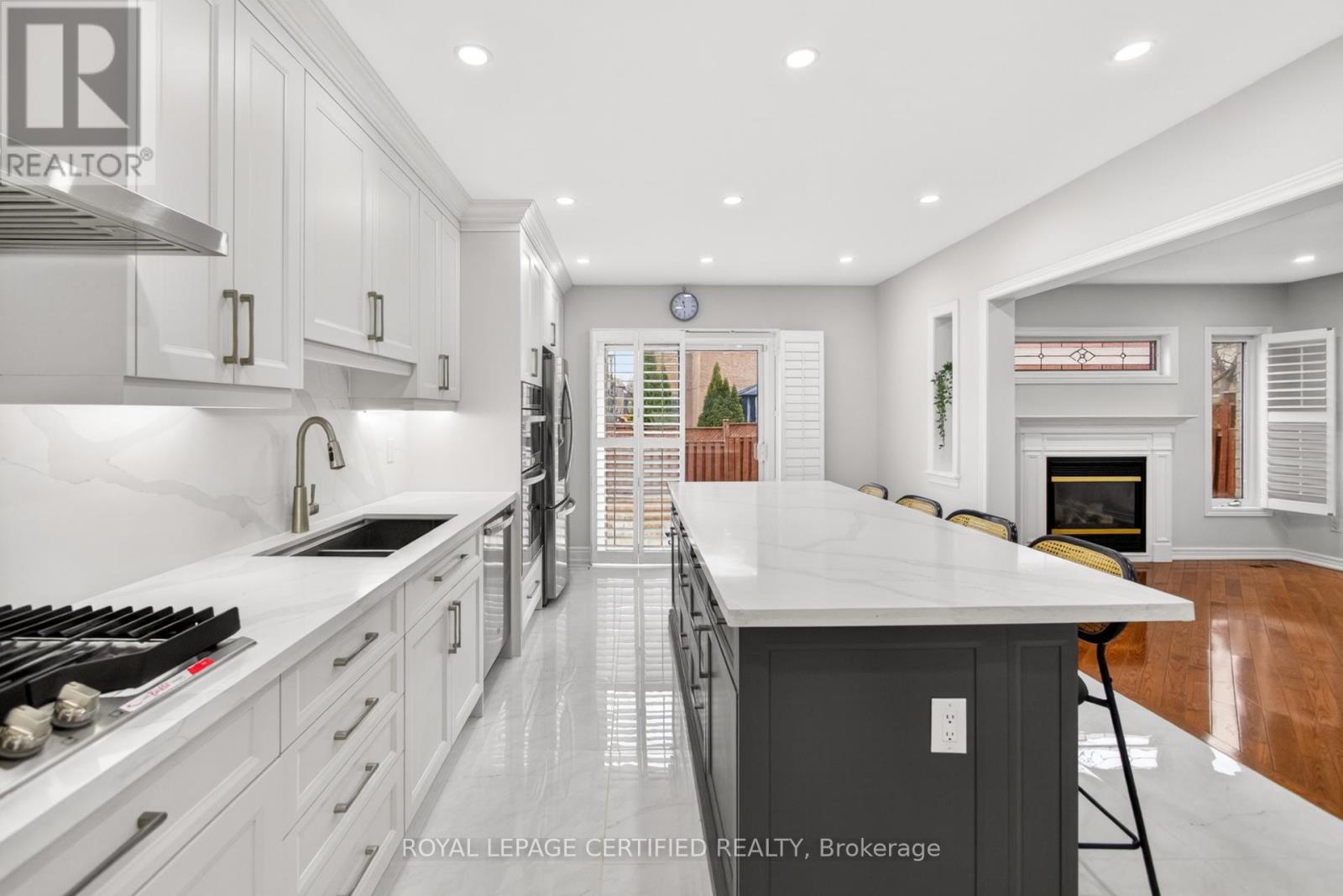 643 Garden Walk, Mississauga, Ontario  L5W 1V9 - Photo 13 - W13011130