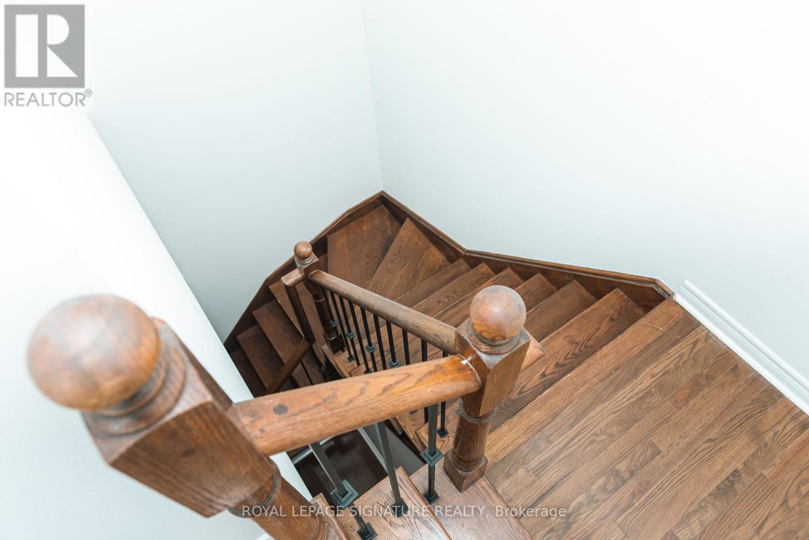 3250 Sunlight Street, Mississauga, Ontario  L5M 0G7 - Photo 11 - W13011164