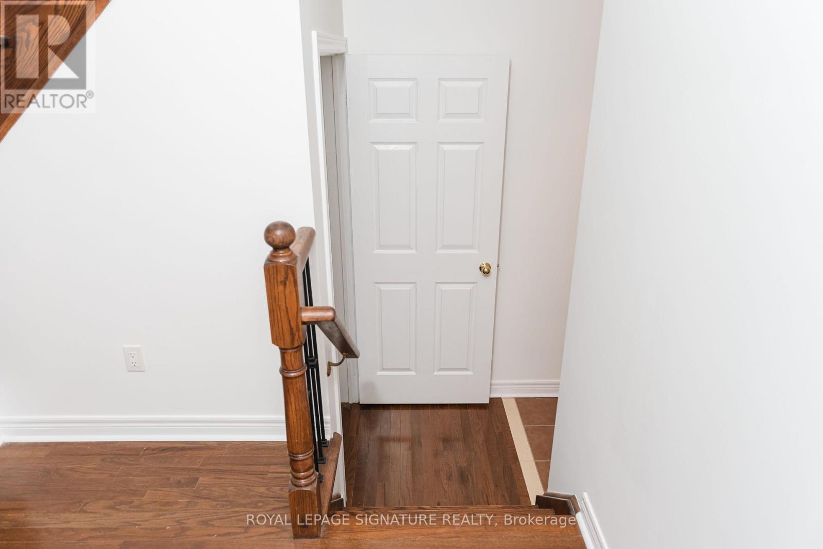 3250 Sunlight Street, Mississauga, Ontario  L5M 0G7 - Photo 18 - W13011164