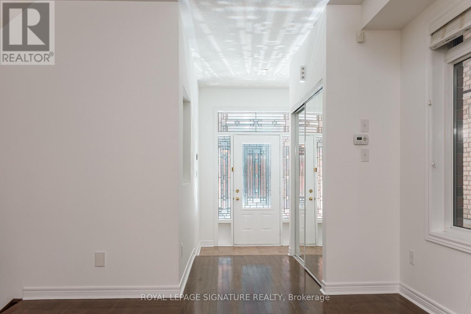 3250 Sunlight Street, Mississauga, Ontario  L5M 0G7 - Photo 5 - W13011164