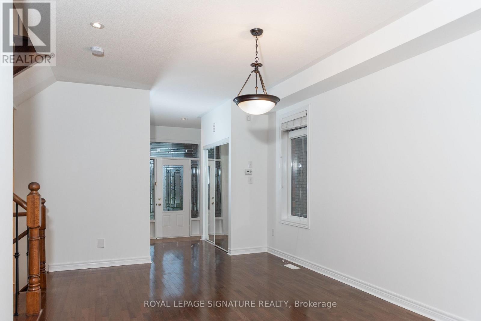 3250 Sunlight Street, Mississauga, Ontario  L5M 0G7 - Photo 6 - W13011164