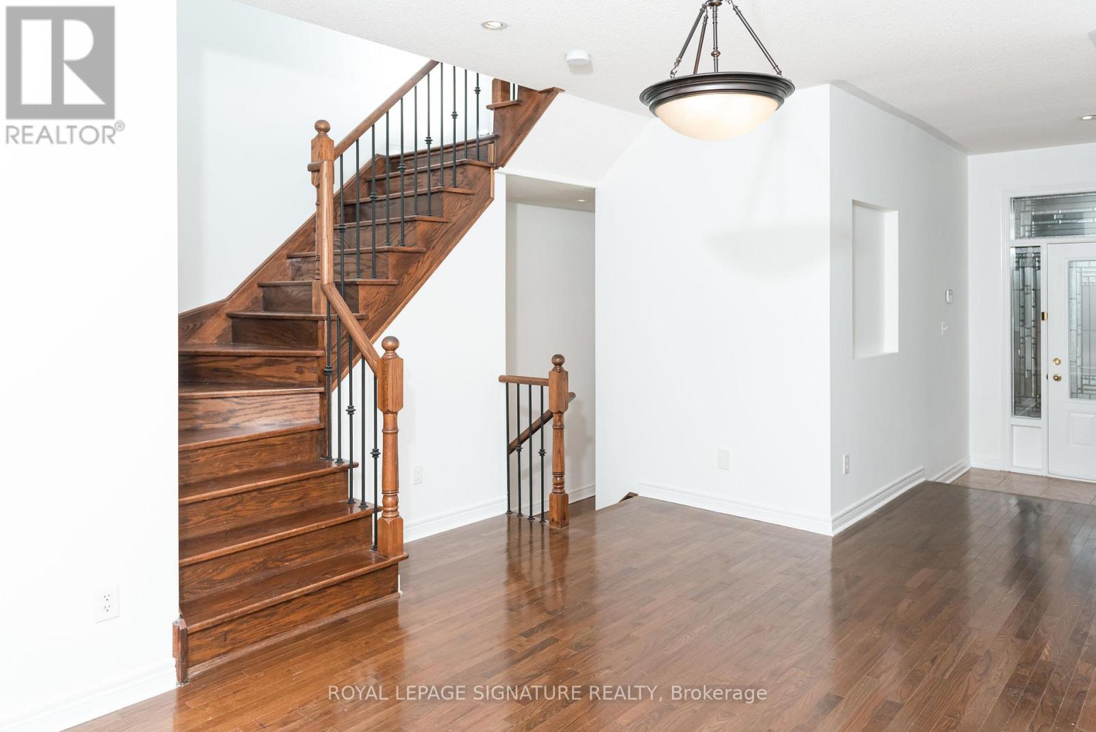 3250 Sunlight Street, Mississauga, Ontario  L5M 0G7 - Photo 7 - W13011164