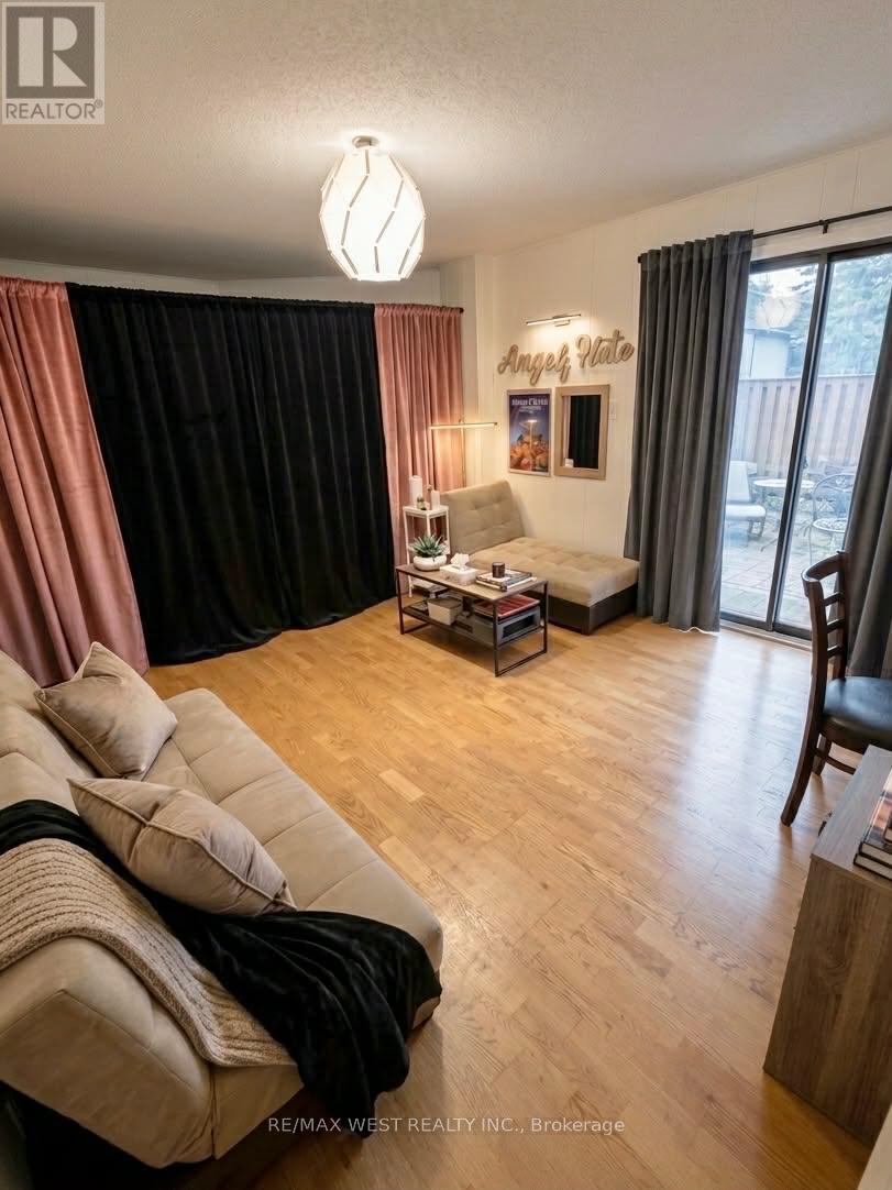 37 - 69 Maple Branch Path, Toronto, Ontario  M9P 3T4 - Photo 5 - W13011172