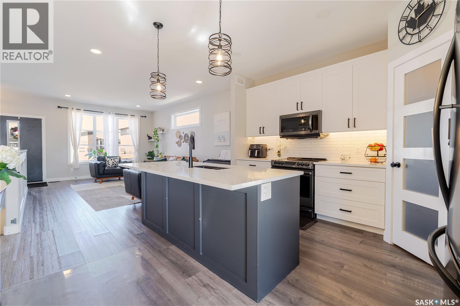 1007 Maplewood Drive, Moose Jaw, Saskatchewan  S6J 0B6 - Photo 13 - SK033157