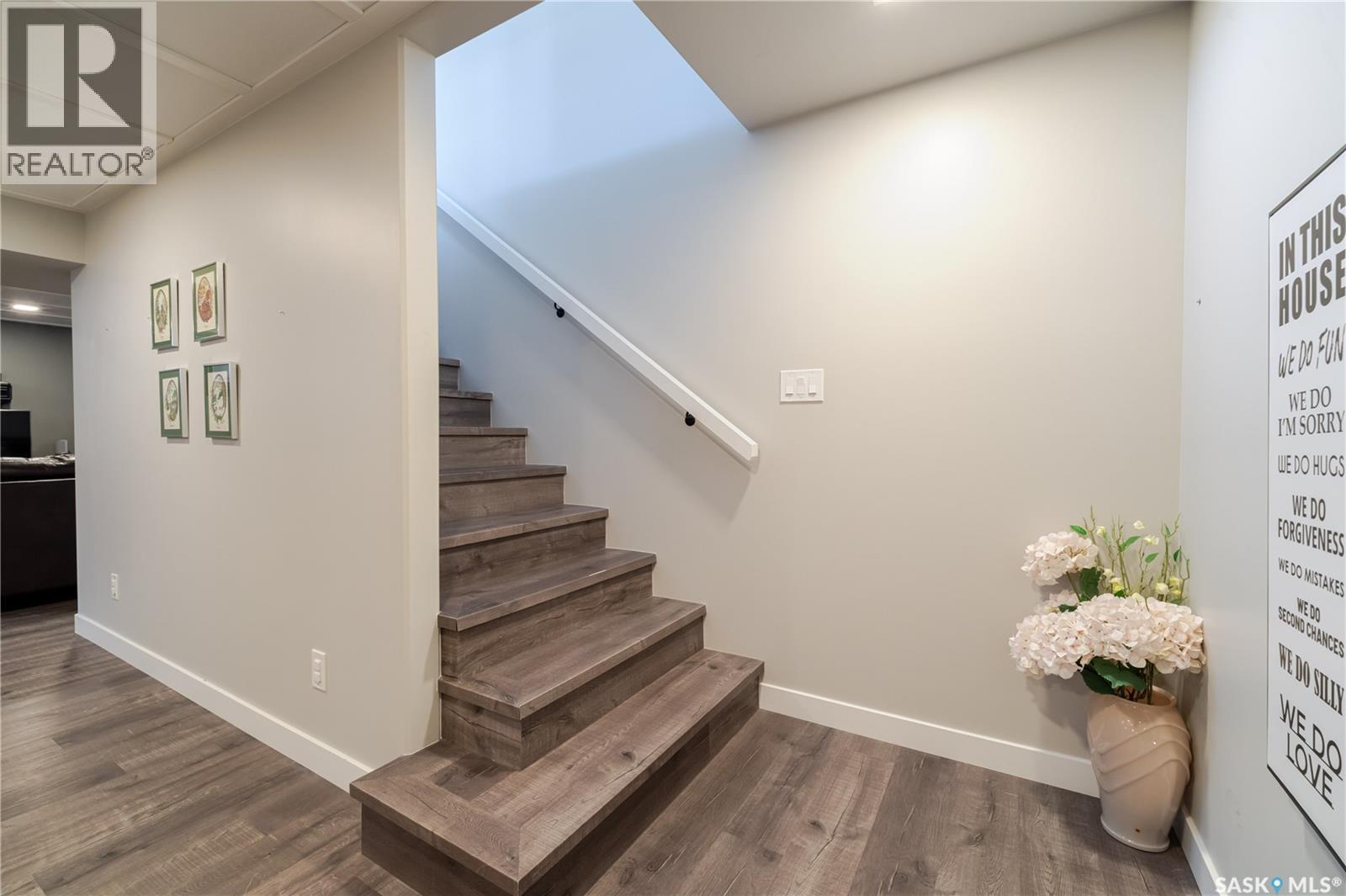 1007 Maplewood Drive, Moose Jaw, Saskatchewan  S6J 0B6 - Photo 29 - SK033157