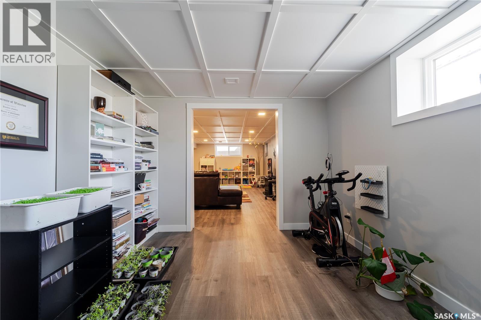 1007 Maplewood Drive, Moose Jaw, Saskatchewan  S6J 0B6 - Photo 38 - SK033157