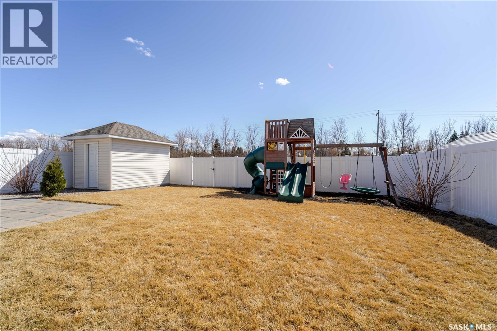 1007 Maplewood Drive, Moose Jaw, Saskatchewan  S6J 0B6 - Photo 48 - SK033157