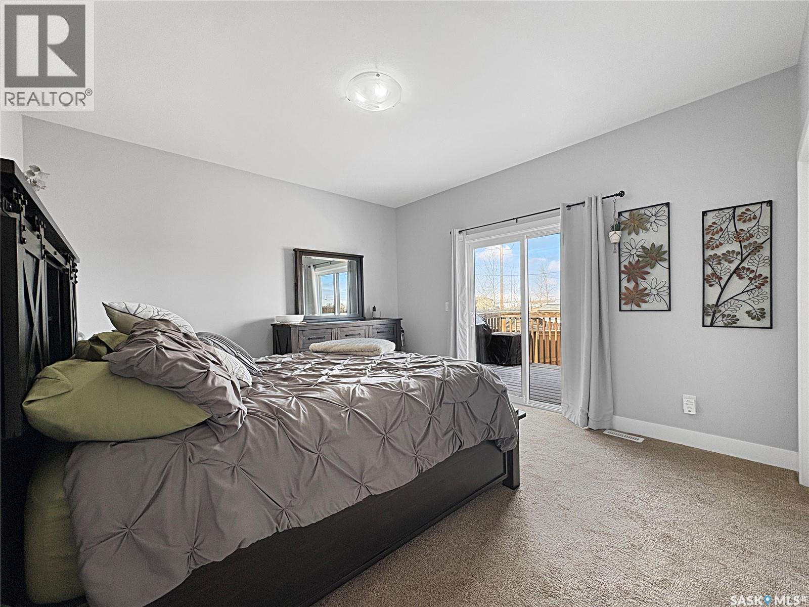 296 15th Street, Battleford, Saskatchewan  S0M 0E0 - Photo 12 - SK033117