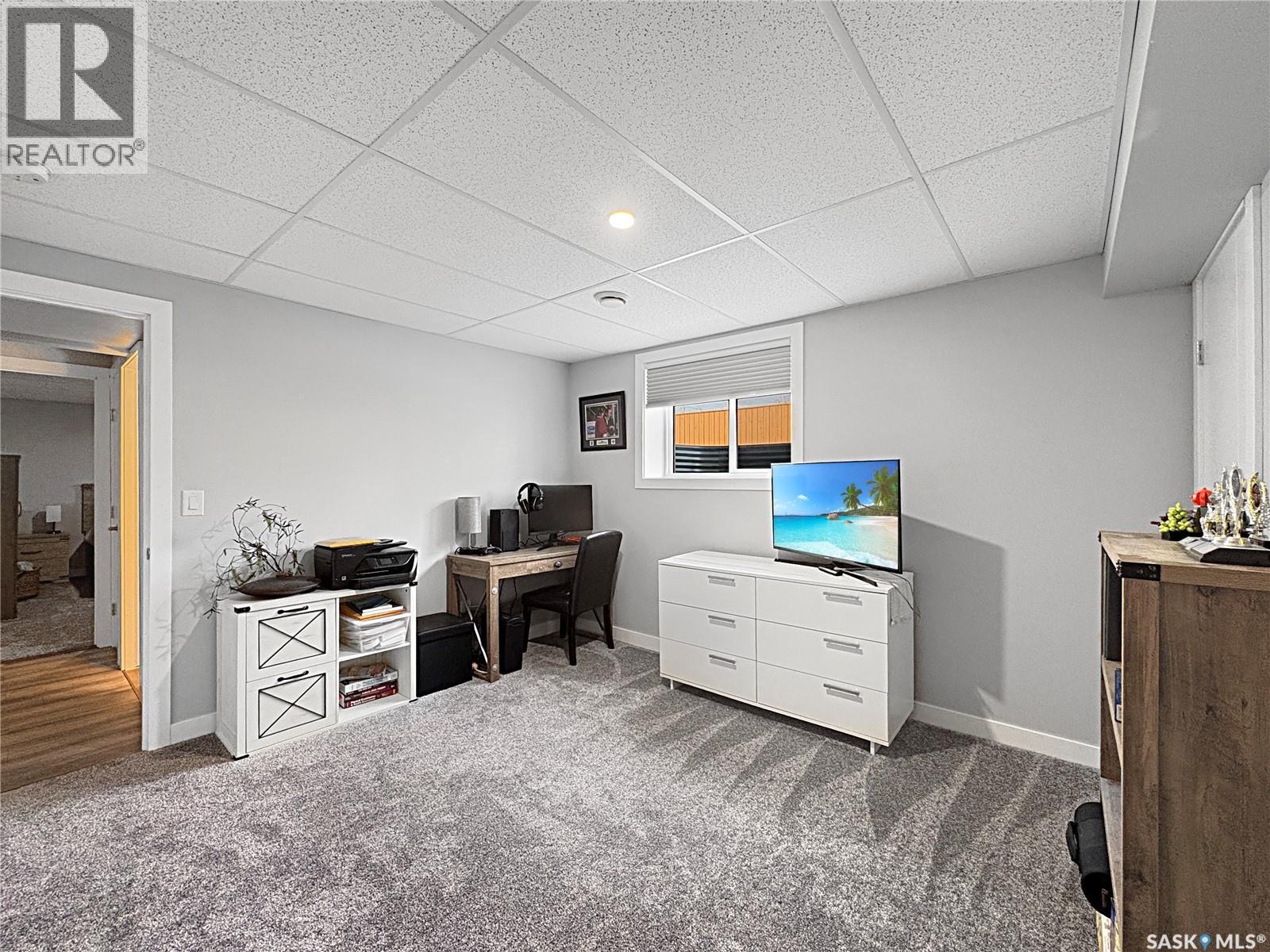 296 15th Street, Battleford, Saskatchewan  S0M 0E0 - Photo 26 - SK033117