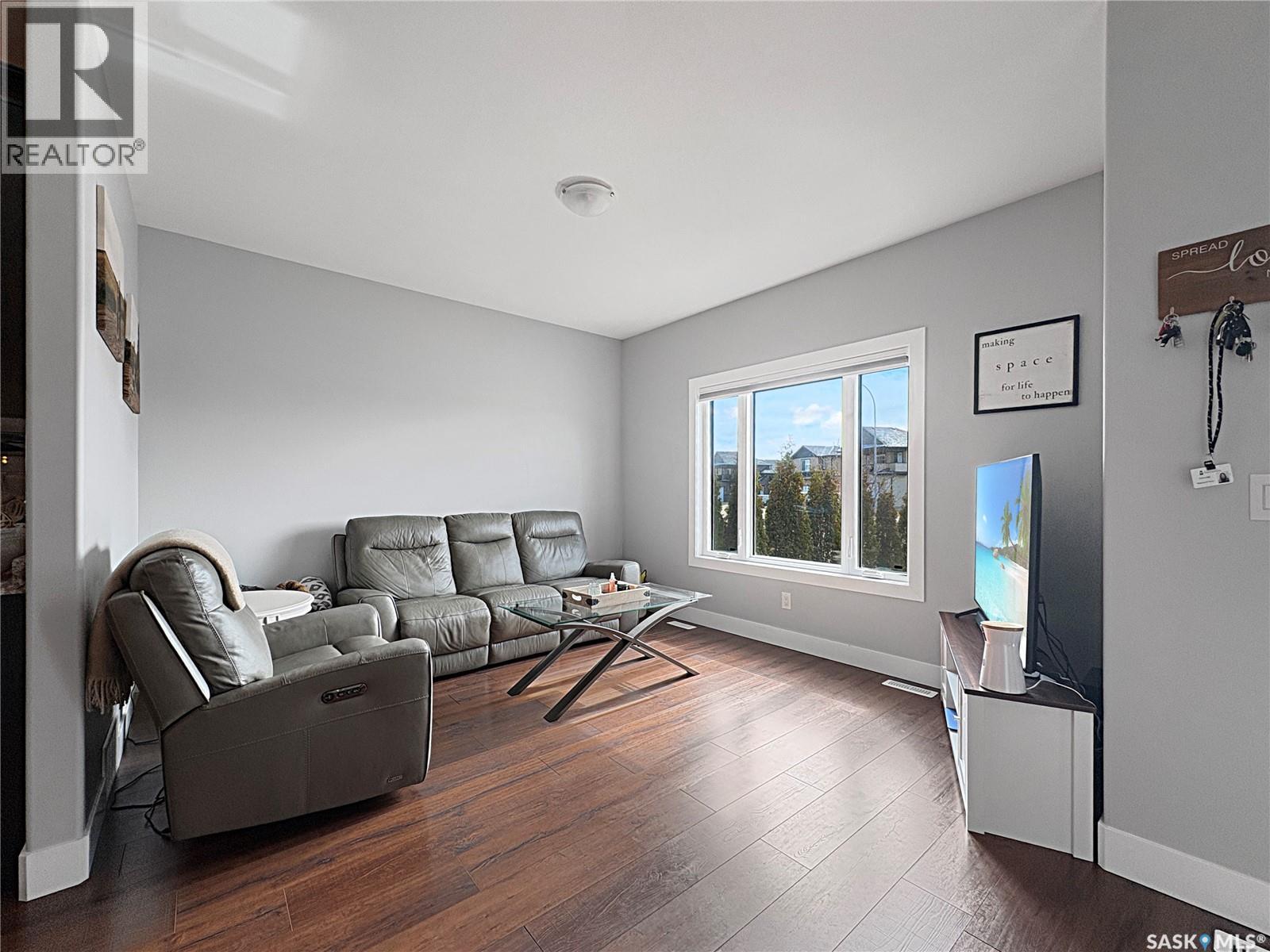 296 15th Street, Battleford, Saskatchewan  S0M 0E0 - Photo 5 - SK033117