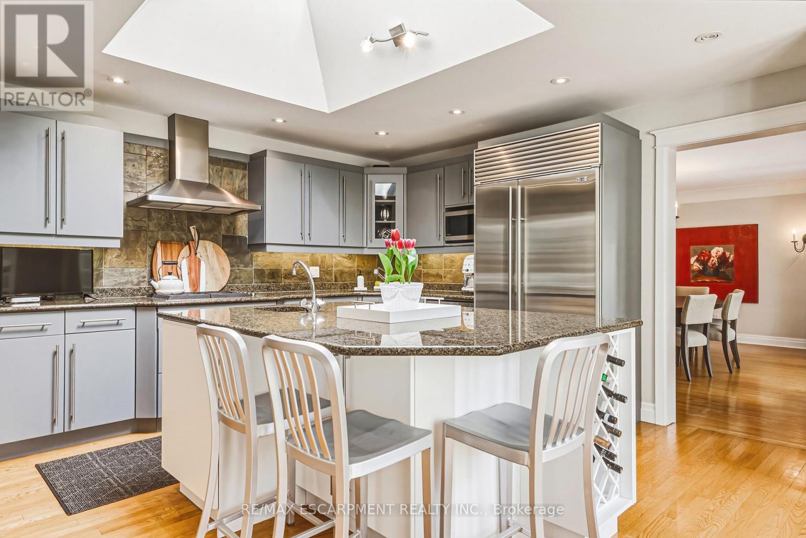 7 Colonial Crescent, Oakville, Ontario  L6J 4K8 - Photo 19 - W13011222