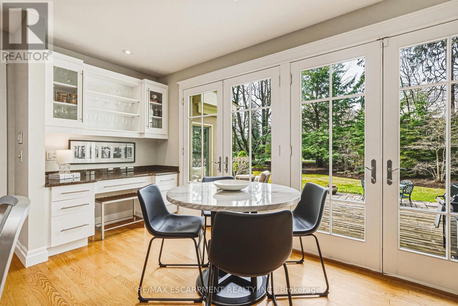 7 Colonial Crescent, Oakville, Ontario  L6J 4K8 - Photo 20 - W13011222