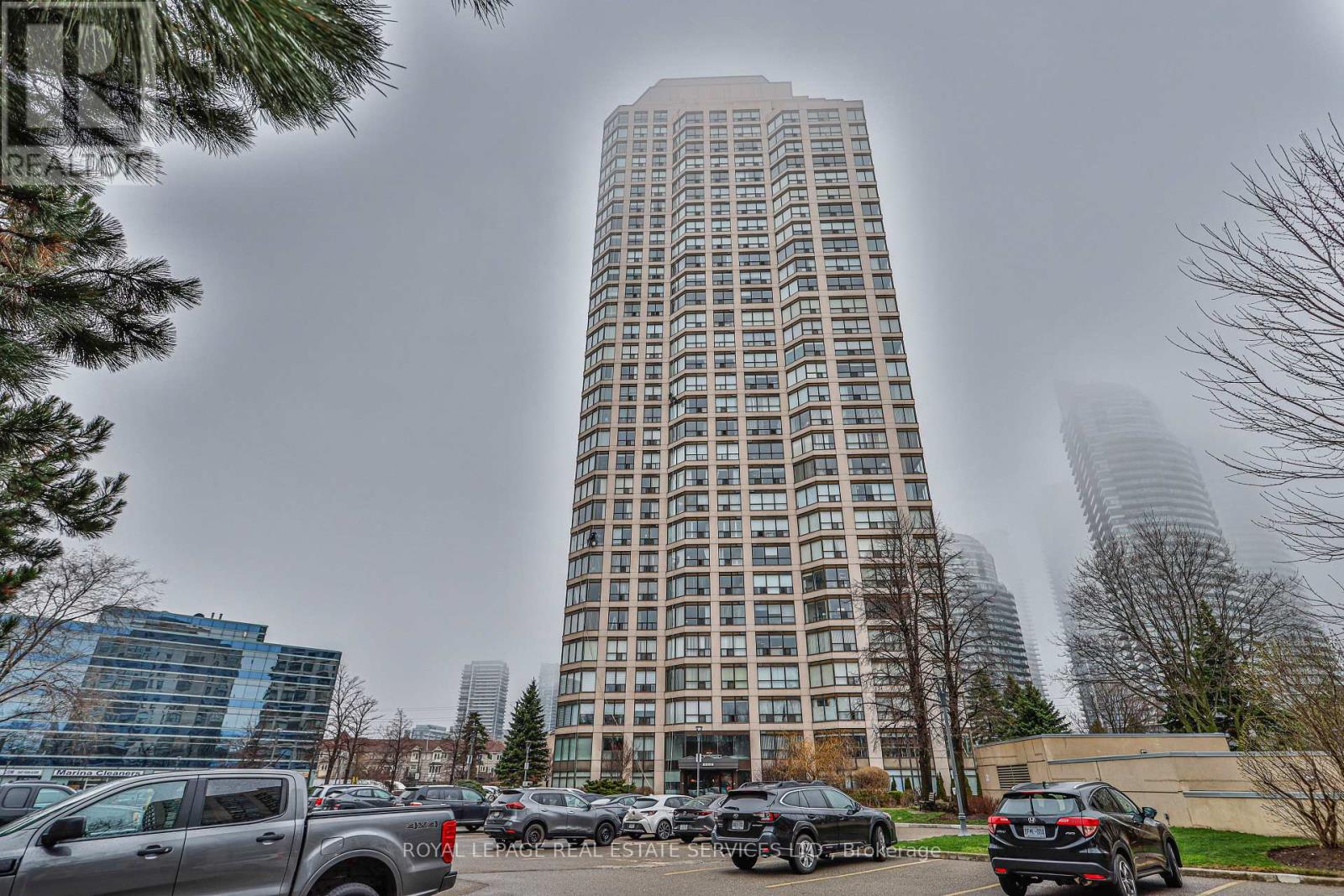 2006 - 2269 LAKE SHORE BOULEVARD W, Toronto, Ontario