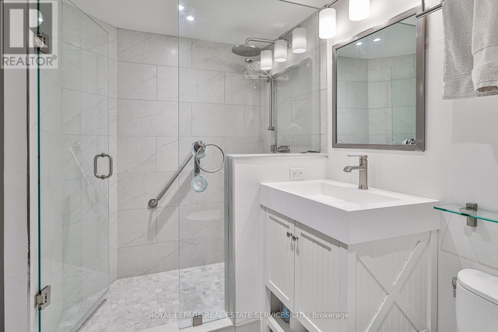 2006 - 2269 Lake Shore Boulevard W, Toronto, Ontario  M8V 3X6 - Photo 23 - W13011262