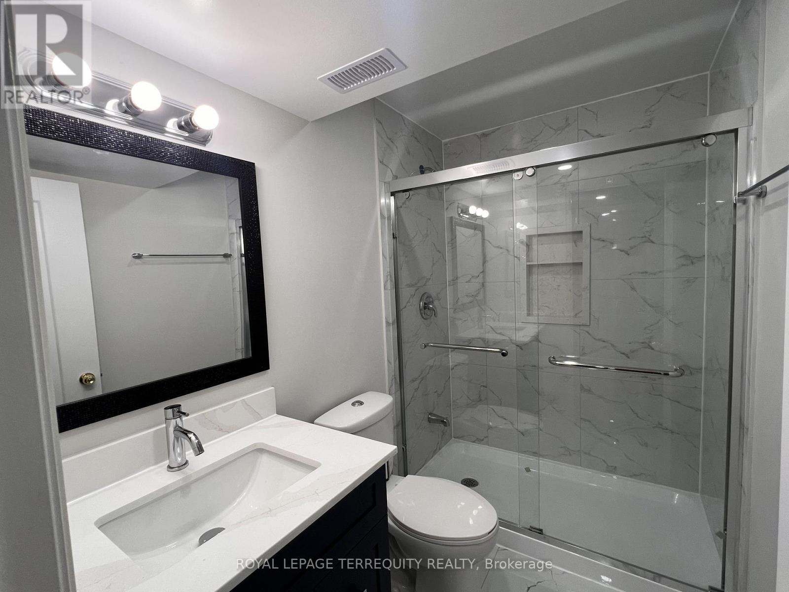 Bsmt - 12 Merrimac Drive, Brampton, Ontario  L6Y 6K3 - Photo 11 - W13011268