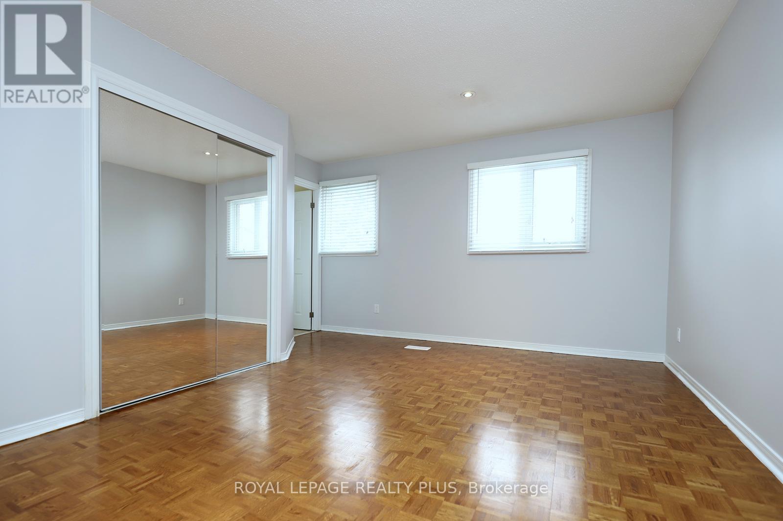 1086 Hedge Drive, Mississauga (Lakeview), Ontario  L4Y 1G2 - Photo 22 - W13011304