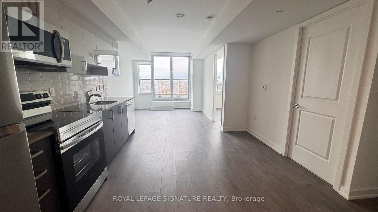 813 - 556 Marlee Avenue, Toronto, Ontario  M6B 0B1 - Photo 3 - W13011326