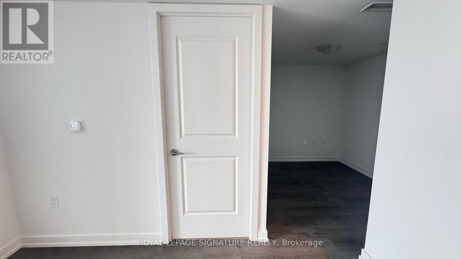 813 - 556 Marlee Avenue, Toronto, Ontario  M6B 0B1 - Photo 4 - W13011326