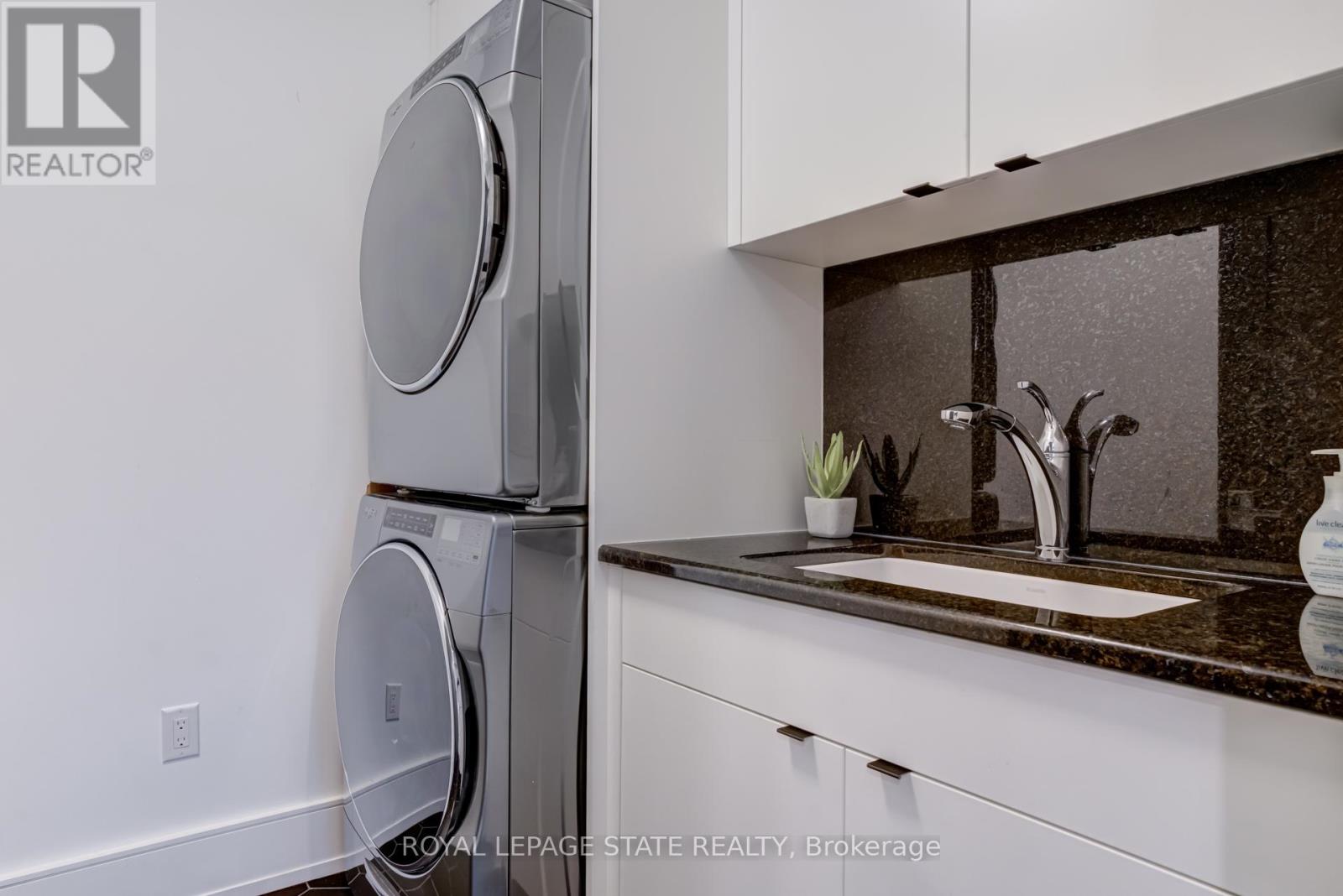 308 - 2060 Lakeshore Road, Burlington, Ontario  L7R 0G2 - Photo 28 - W13011328