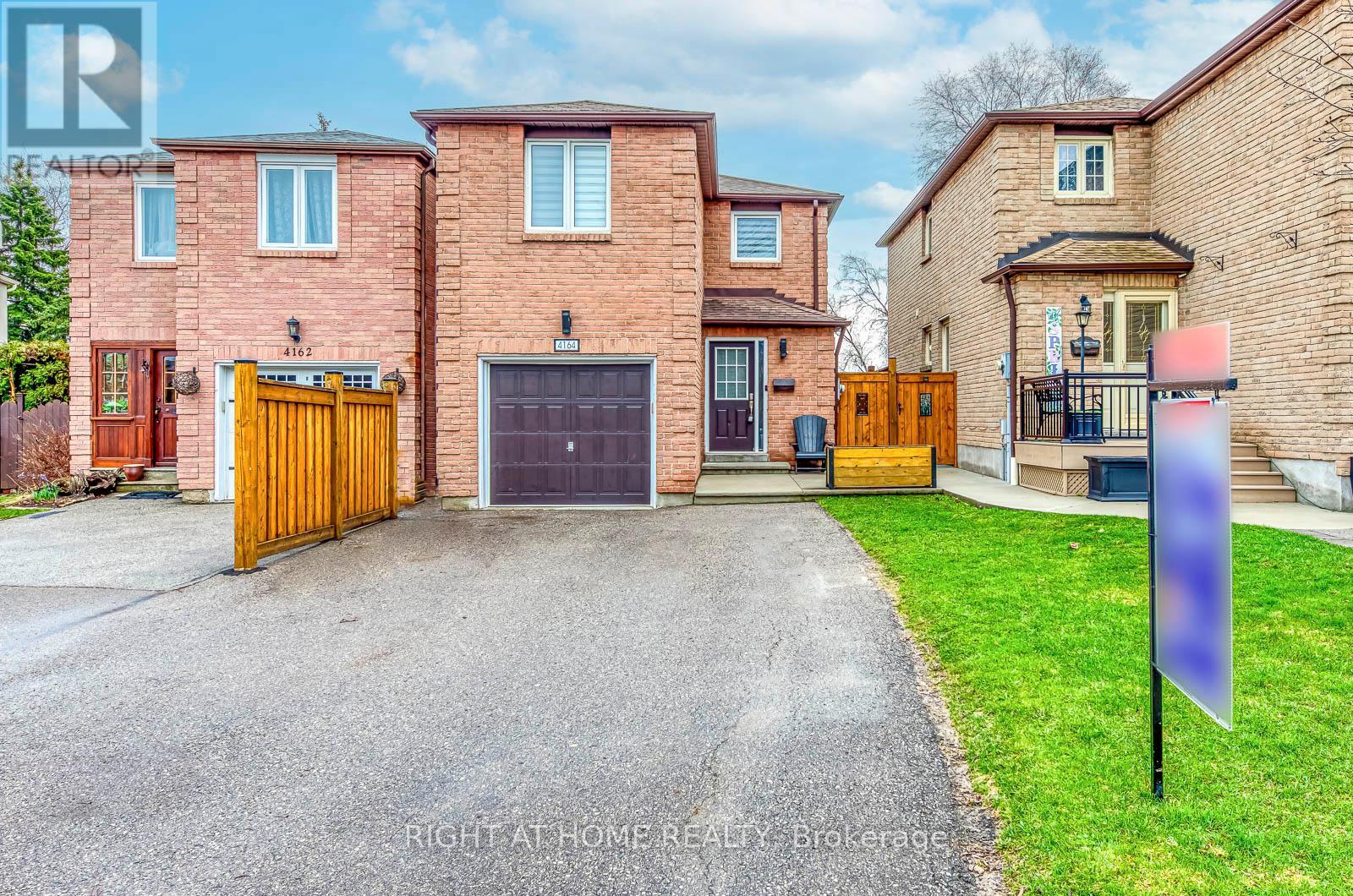 4164 FOREST FIRE CRESCENT, Mississauga, Ontario