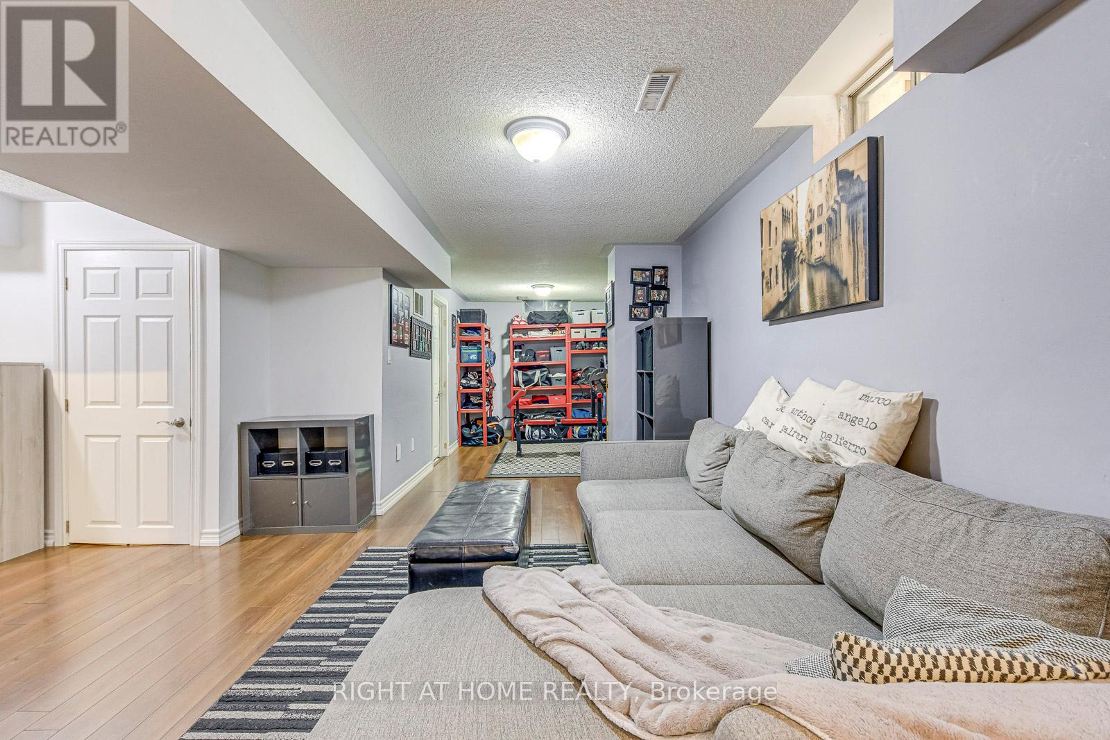 4164 Forest Fire Crescent, Mississauga, Ontario  L4W 3P5 - Photo 30 - W13011330