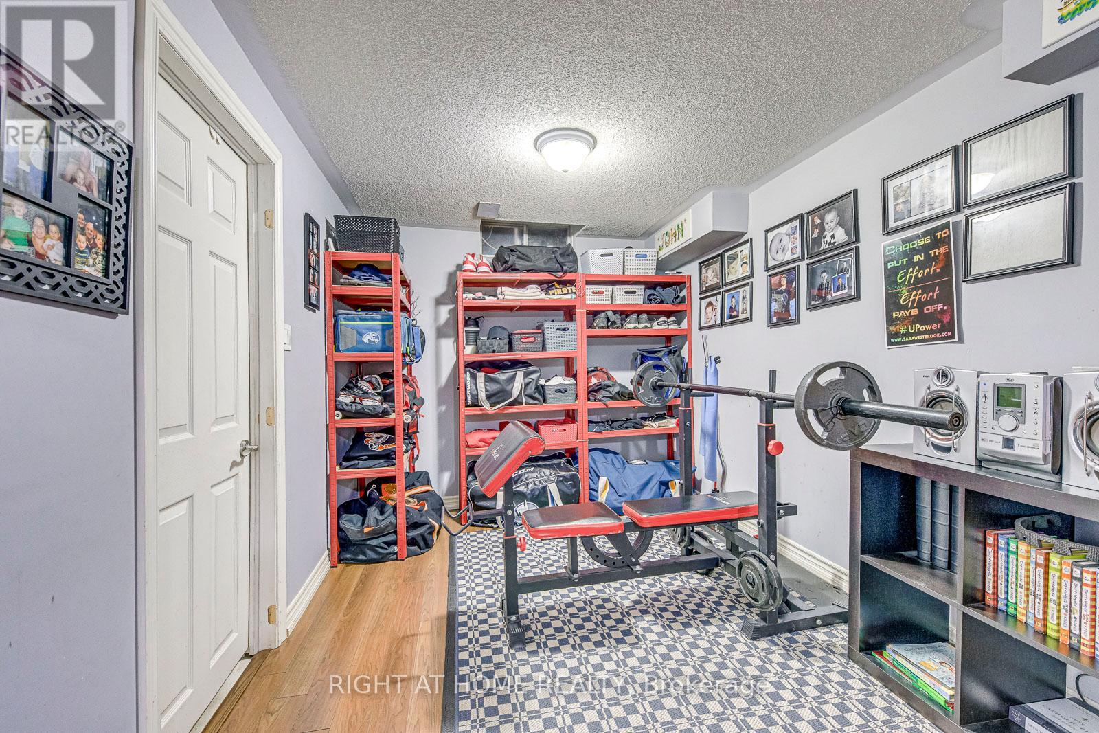 4164 Forest Fire Crescent, Mississauga, Ontario  L4W 3P5 - Photo 33 - W13011330