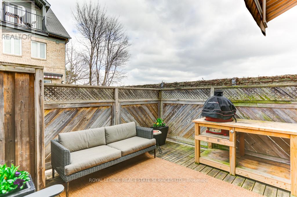 #8 - 245 Van Dusen Boulevard, Toronto, Ontario  M8Z 3J2 - Photo 15 - W13011338