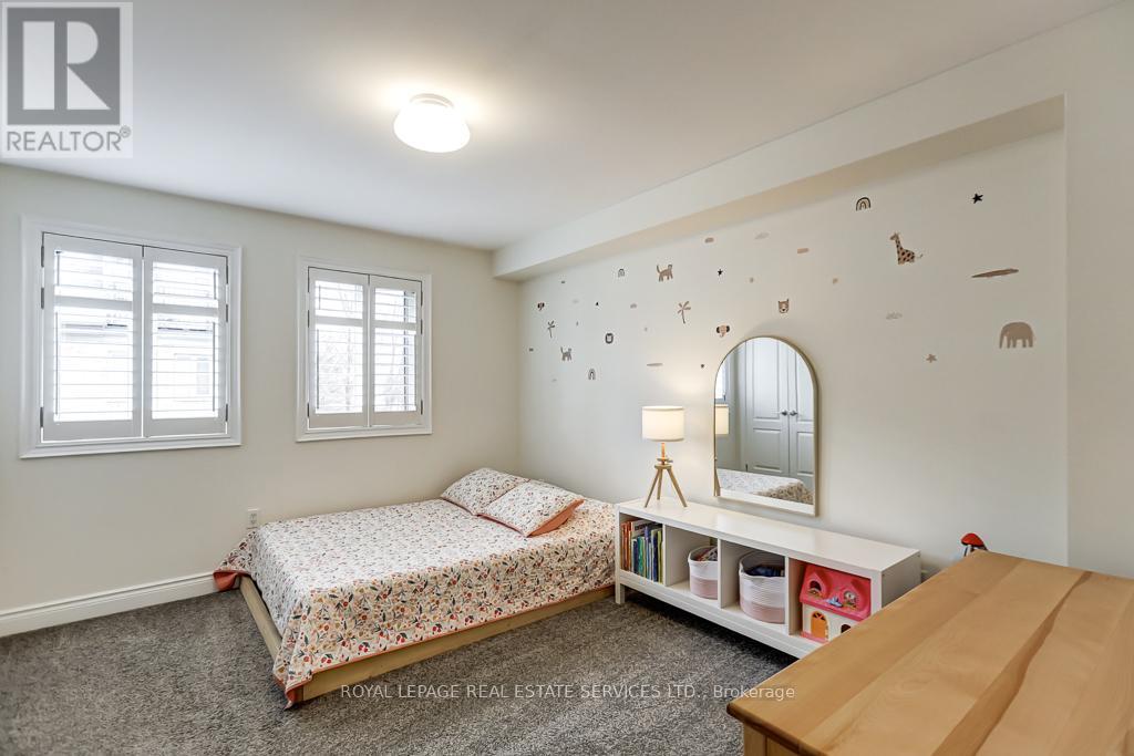 #8 - 245 Van Dusen Boulevard, Toronto, Ontario  M8Z 3J2 - Photo 18 - W13011338