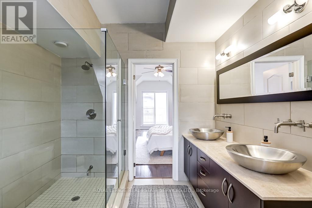 #8 - 245 Van Dusen Boulevard, Toronto, Ontario  M8Z 3J2 - Photo 29 - W13011338