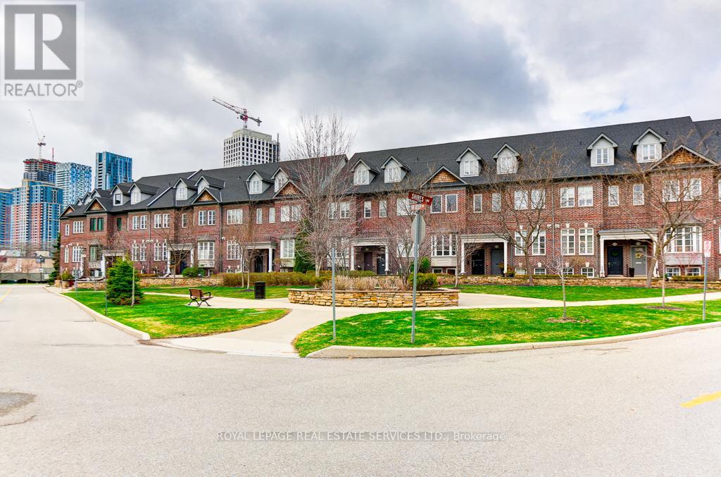 #8 - 245 Van Dusen Boulevard, Toronto, Ontario  M8Z 3J2 - Photo 33 - W13011338