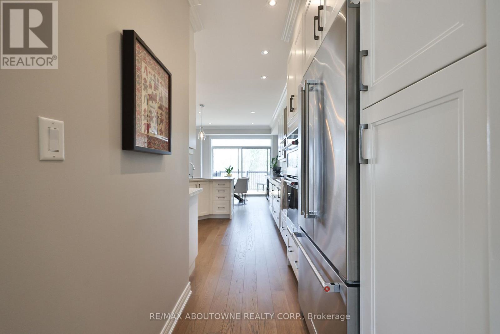 34 - 2400 Neyagawa Boulevard, Oakville, Ontario  L6H 7P5 - Photo 11 - W13011346