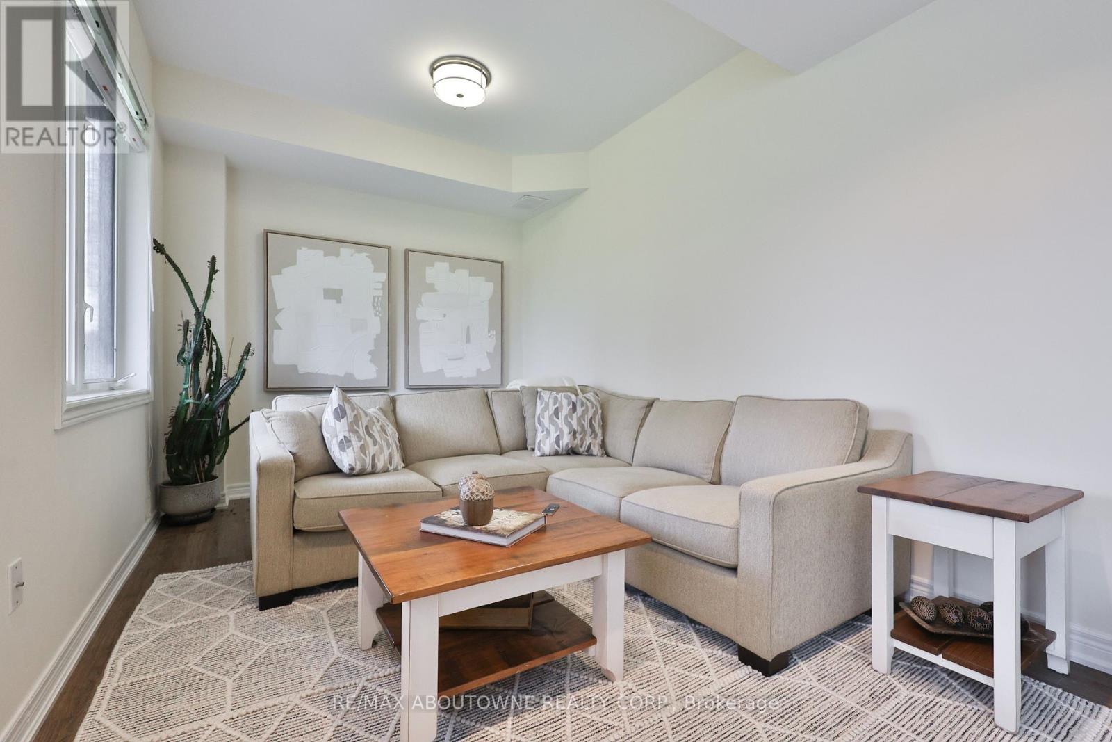 34 - 2400 Neyagawa Boulevard, Oakville, Ontario  L6H 7P5 - Photo 35 - W13011346