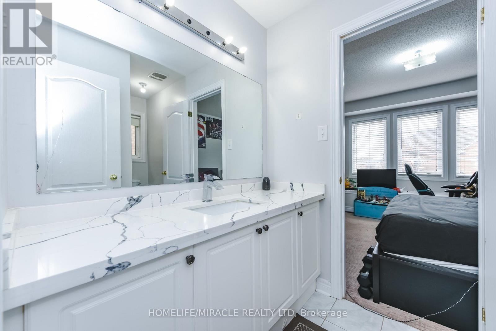 20 Gamson Crescent, Brampton, Ontario  L6R 0V8 - Photo 43 - W13011394