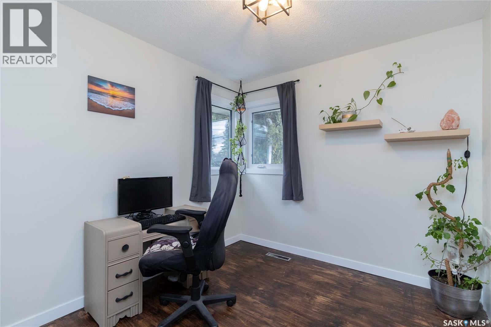 912 P Avenue N, Saskatoon, Saskatchewan  S7L 2W6 - Photo 20 - SK032962