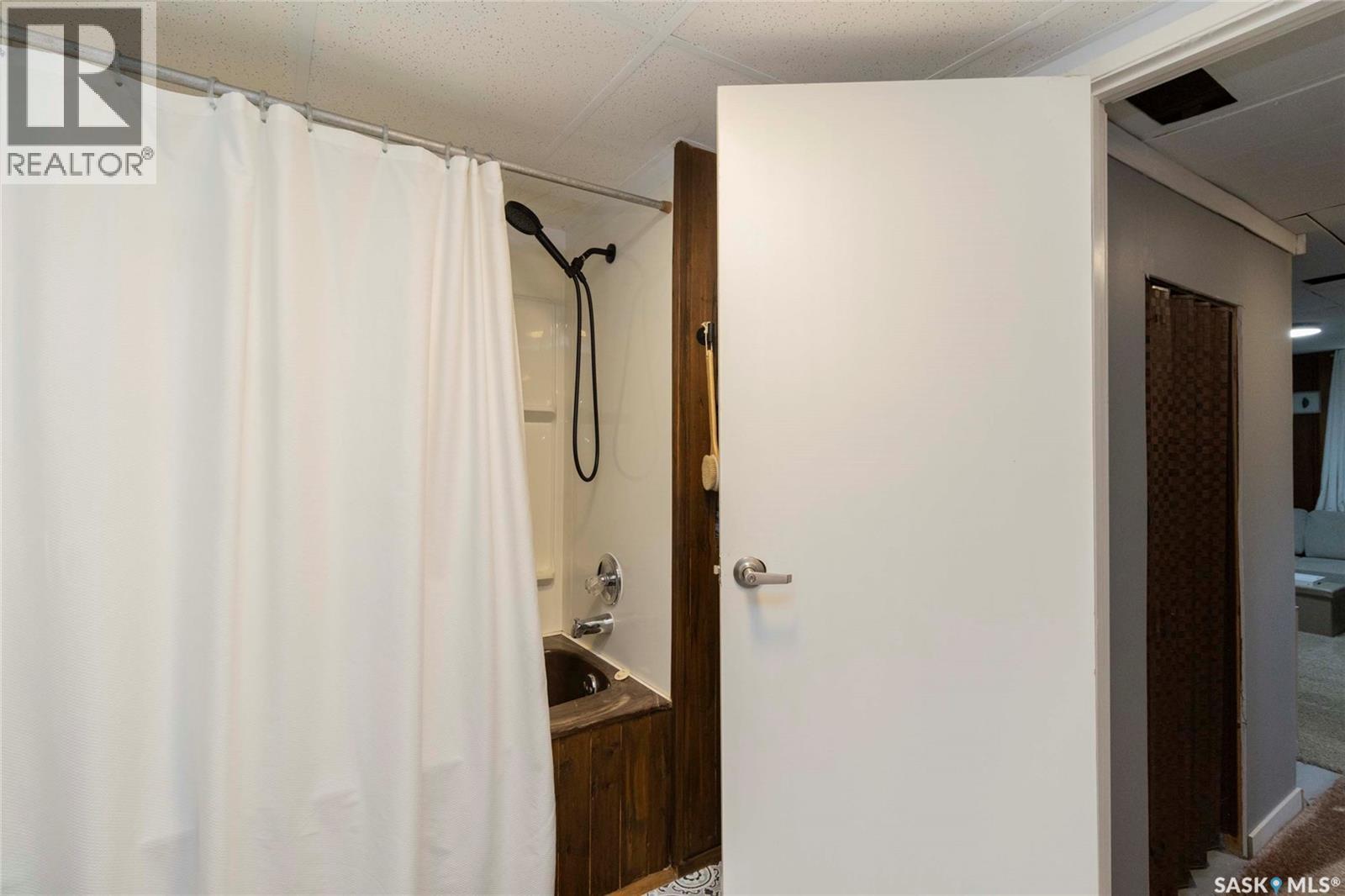 912 P Avenue N, Saskatoon, Saskatchewan  S7L 2W6 - Photo 34 - SK032962