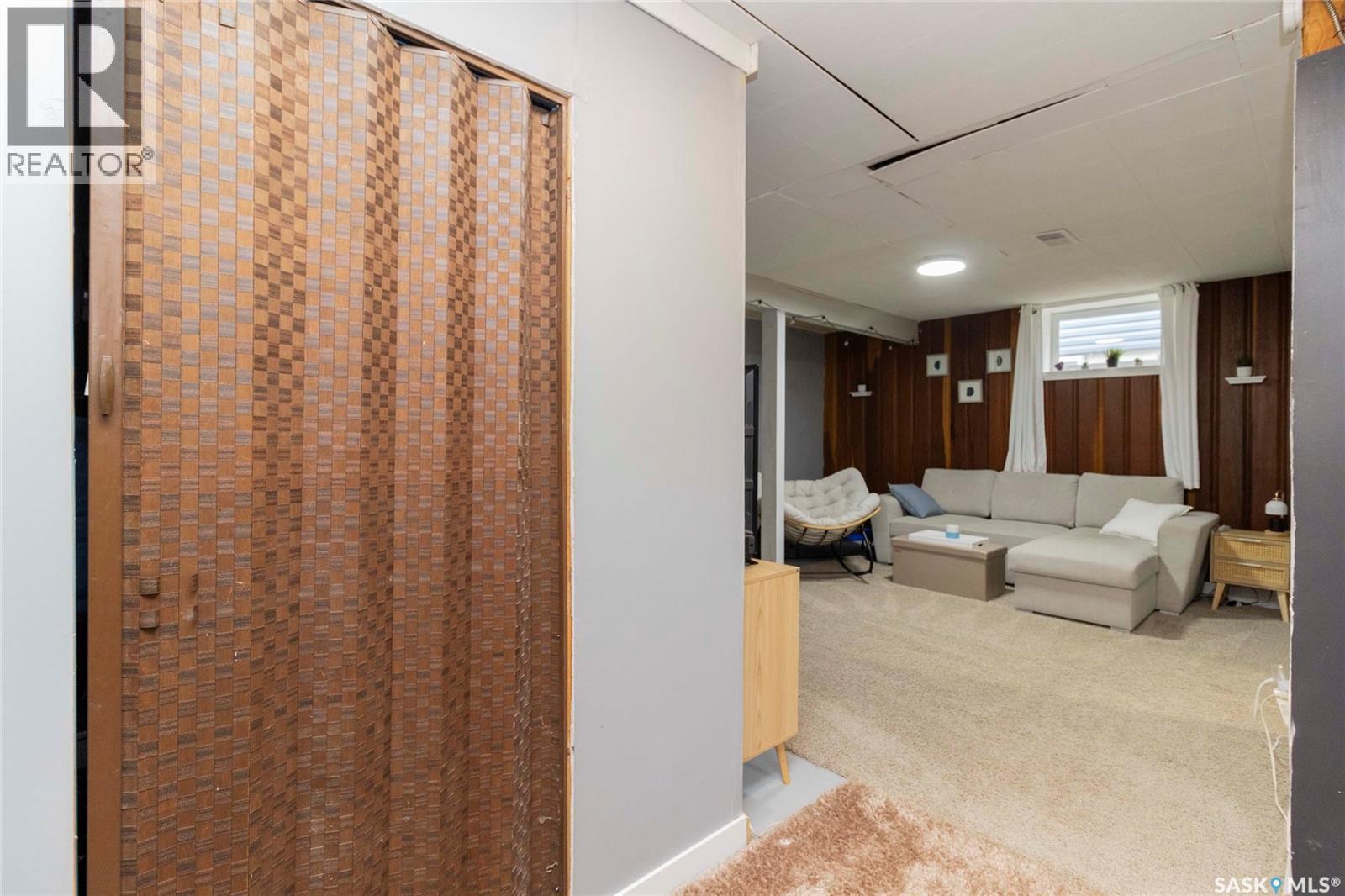 912 P Avenue N, Saskatoon, Saskatchewan  S7L 2W6 - Photo 35 - SK032962