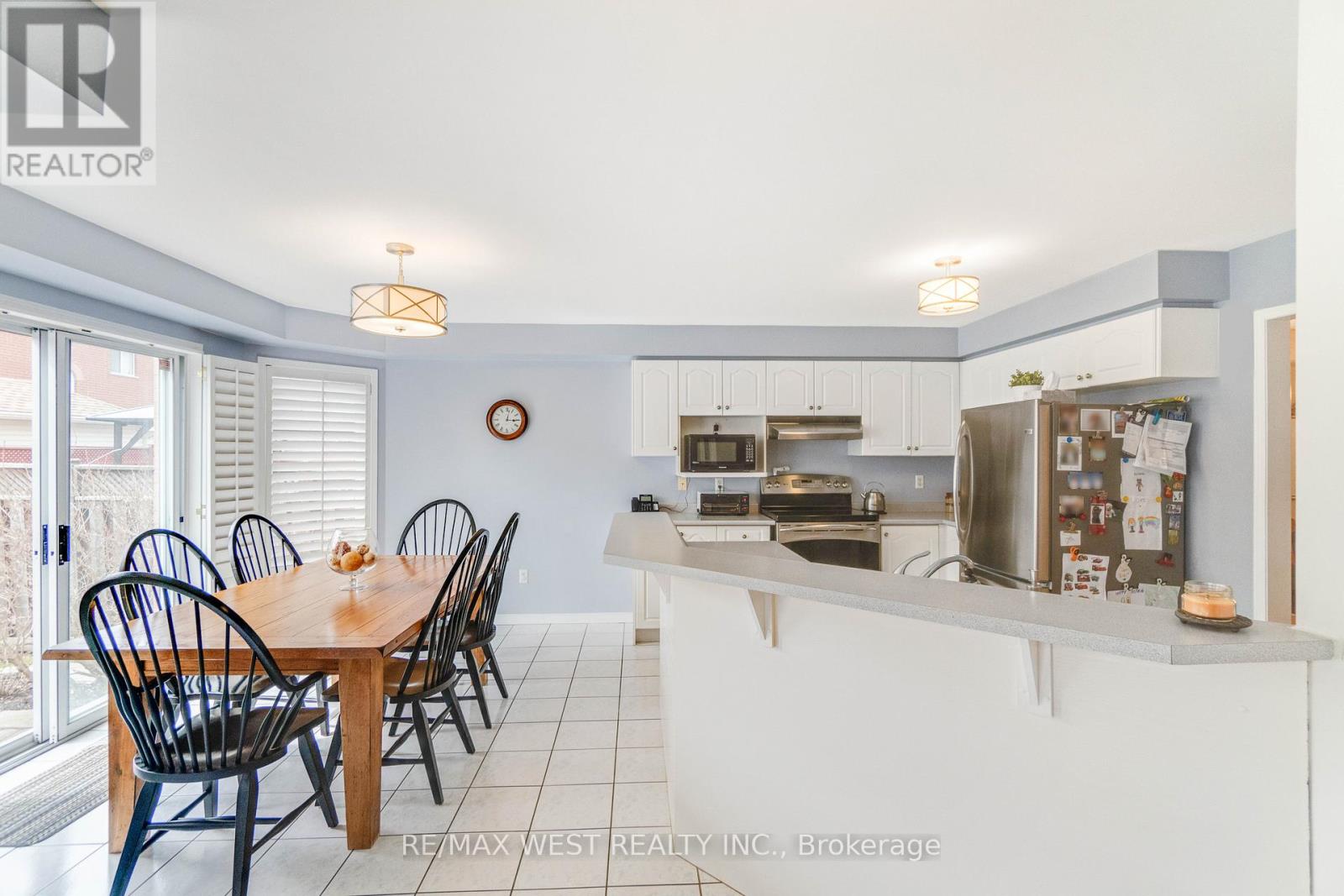 44 Creekwood Drive, Brampton, Ontario  L7A 1J3 - Photo 7 - W13011416