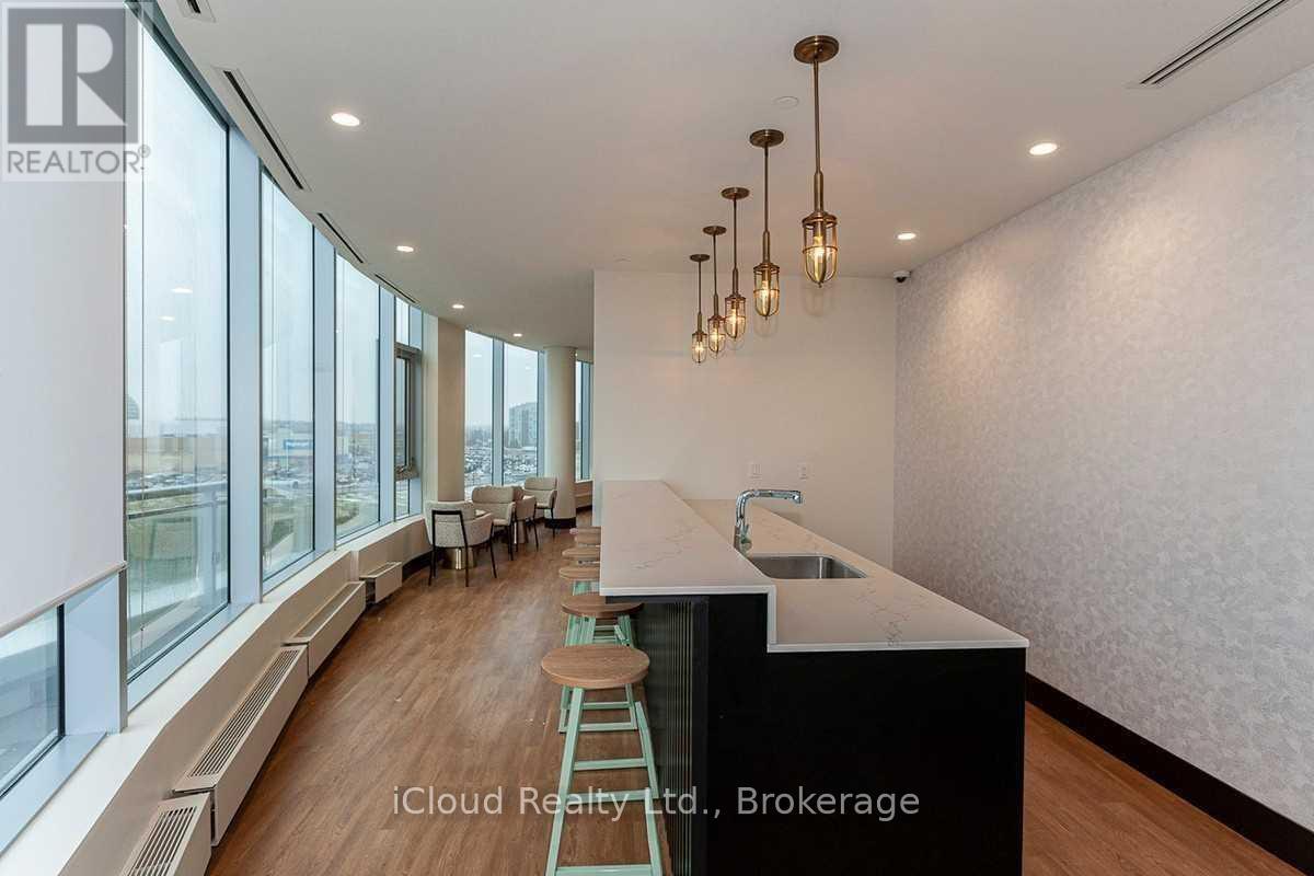 822 - 2520 Eglinton Avenue, Mississauga, Ontario  L5M 0Y4 - Photo 5 - W13011420