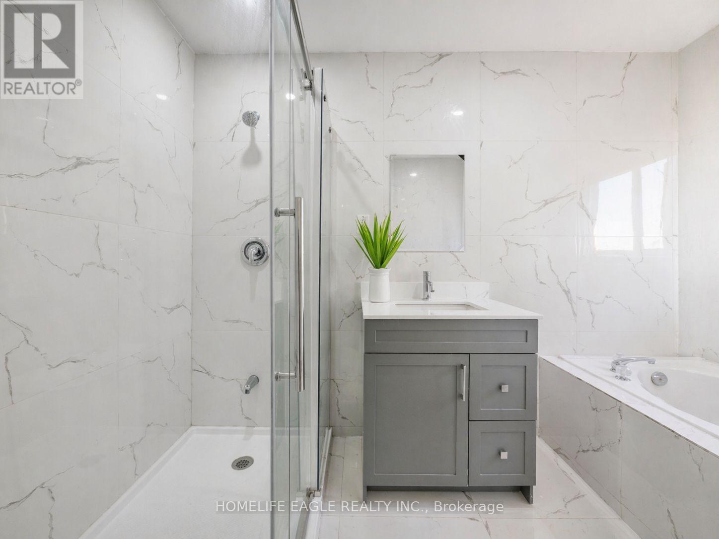 1923 Romina Court, Innisfil, Ontario  L9S 4X9 - Photo 15 - N13007392