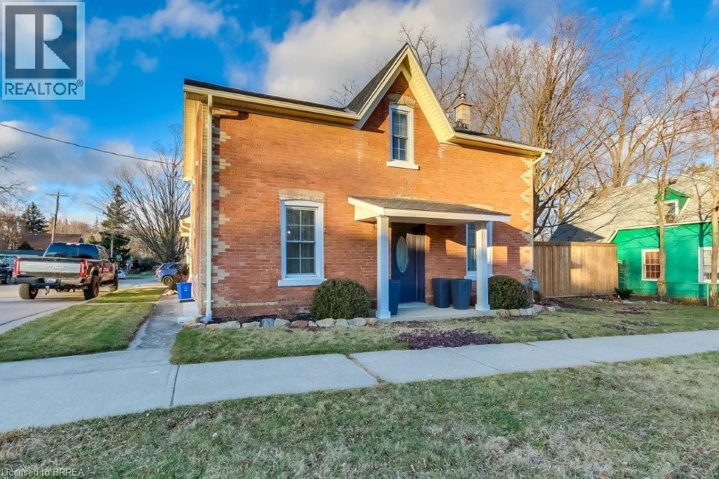 2 QUEEN Street N Unit# A, scotland, Ontario