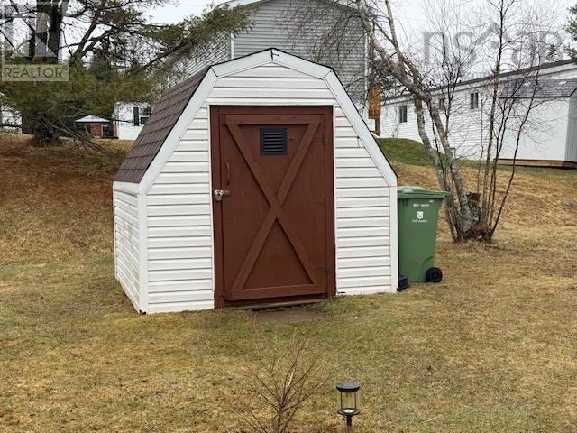 19 Christopher Avenue, Mount Uniacke, Nova Scotia  B0N 1Z0 - Photo 3 - 202607757