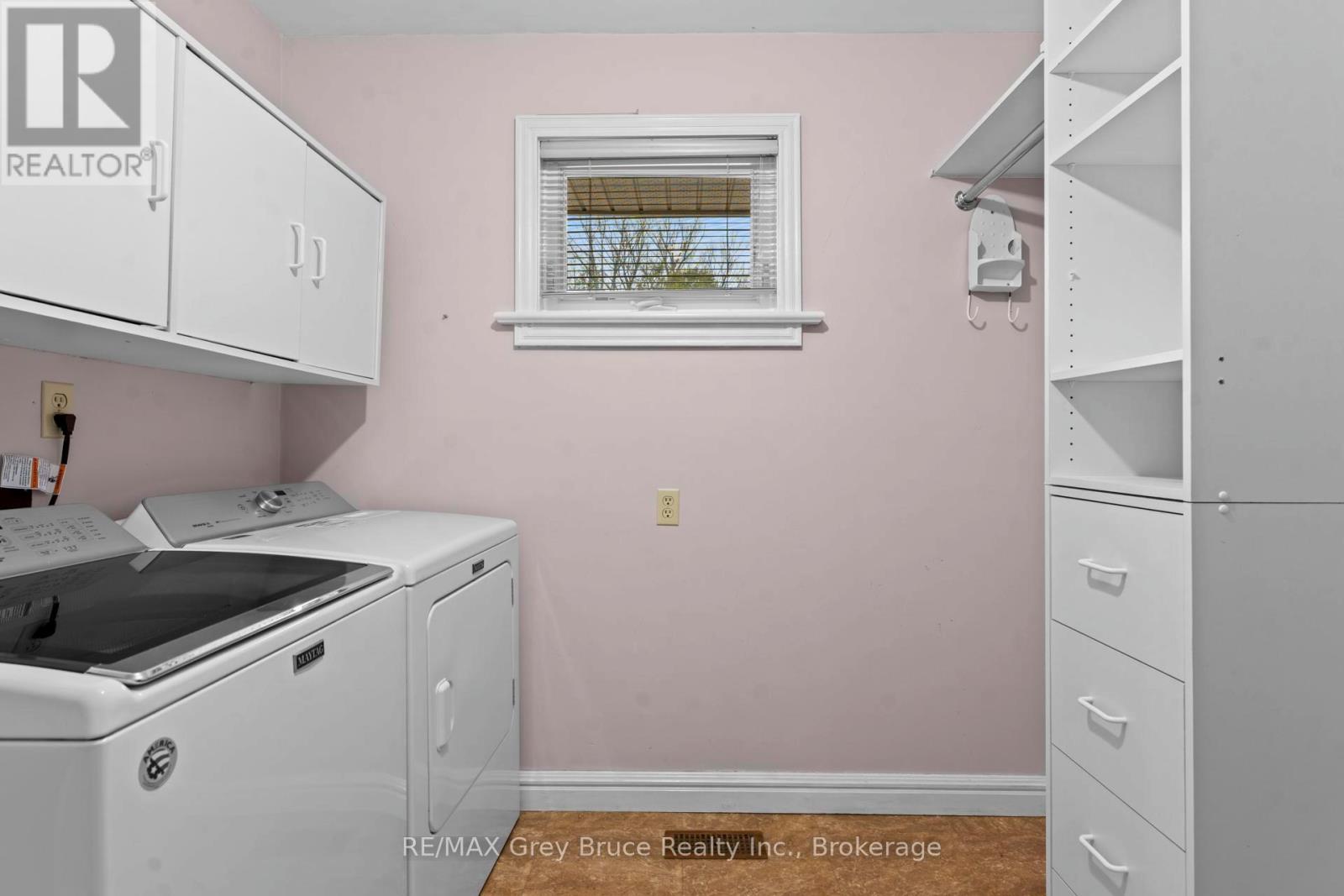 122 Cottage Lane, Georgian Bluffs, Ontario  N4K 5N4 - Photo 27 - X12993580