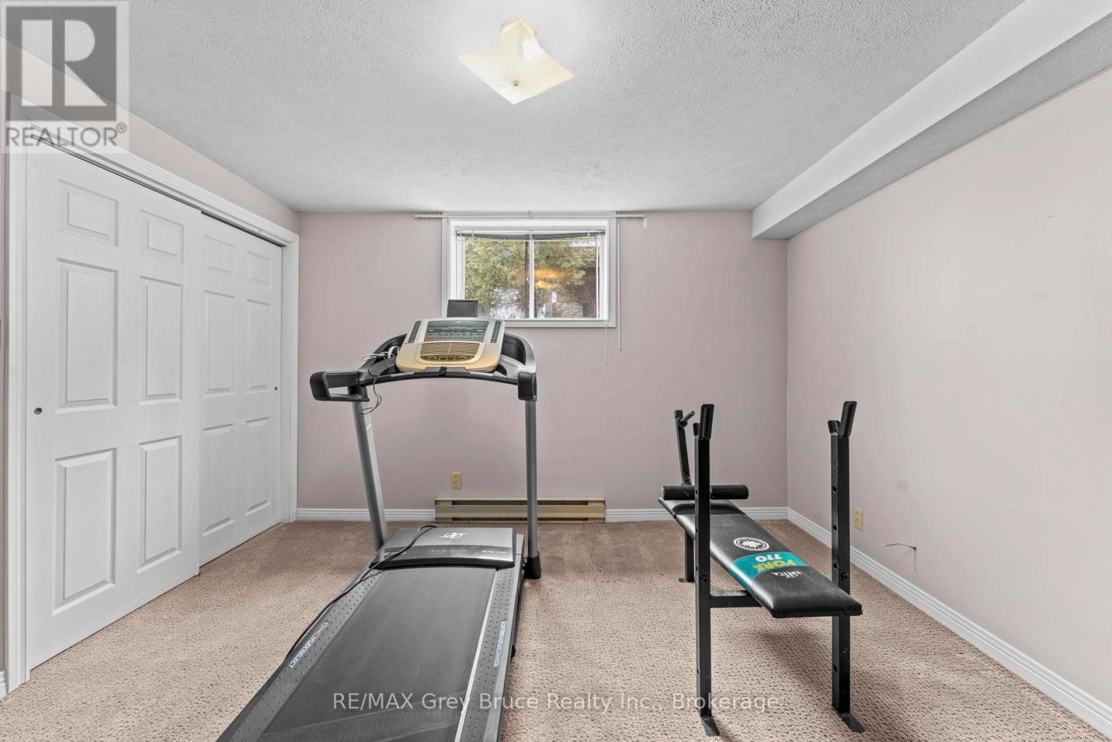 122 Cottage Lane, Georgian Bluffs, Ontario  N4K 5N4 - Photo 41 - X12993580