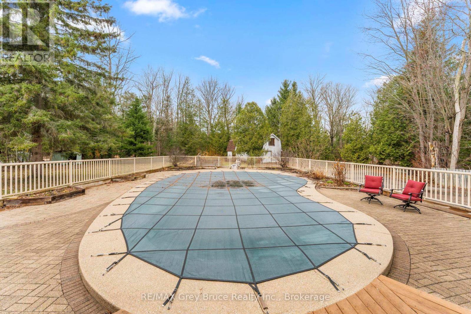 122 Cottage Lane, Georgian Bluffs, Ontario  N4K 5N4 - Photo 46 - X12993580